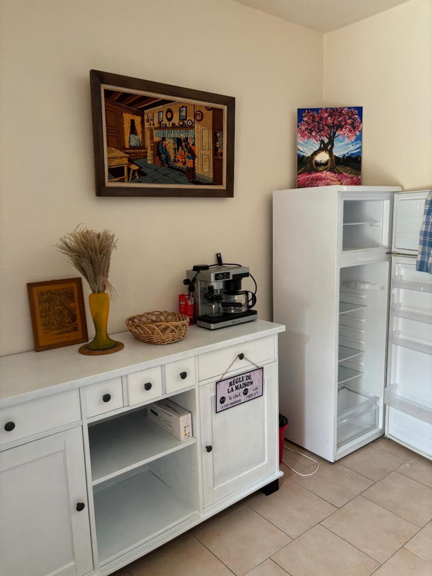 Bon Porto Appartement กาวาแลร์-ซูร์-แมร์ ภายนอก รูปภาพ